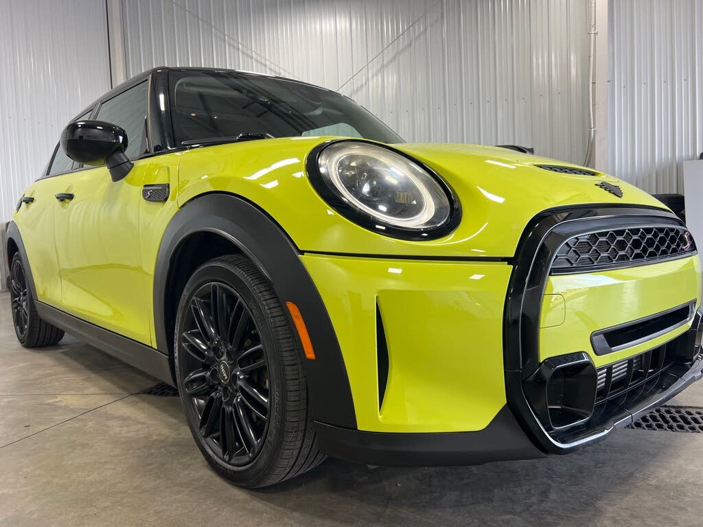 2023 MINI Hardtop Cooper S