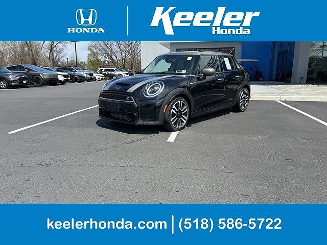 2023 MINI Hardtop 4 Door Cooper S Classic