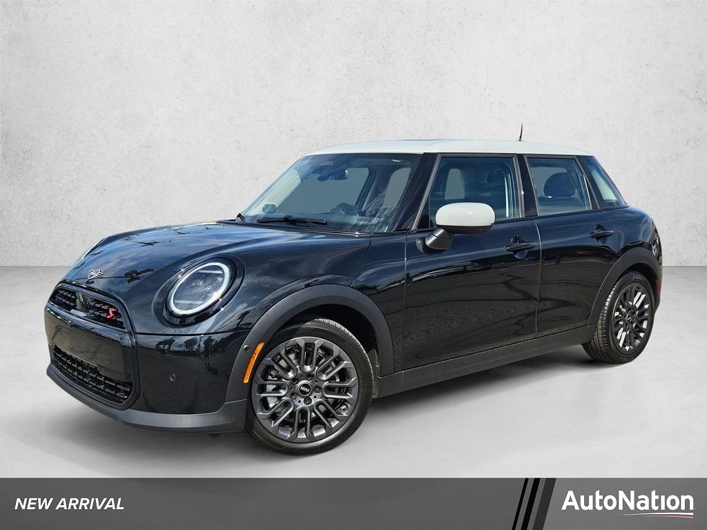 2026 MINI Hardtop 4 Door S Signature