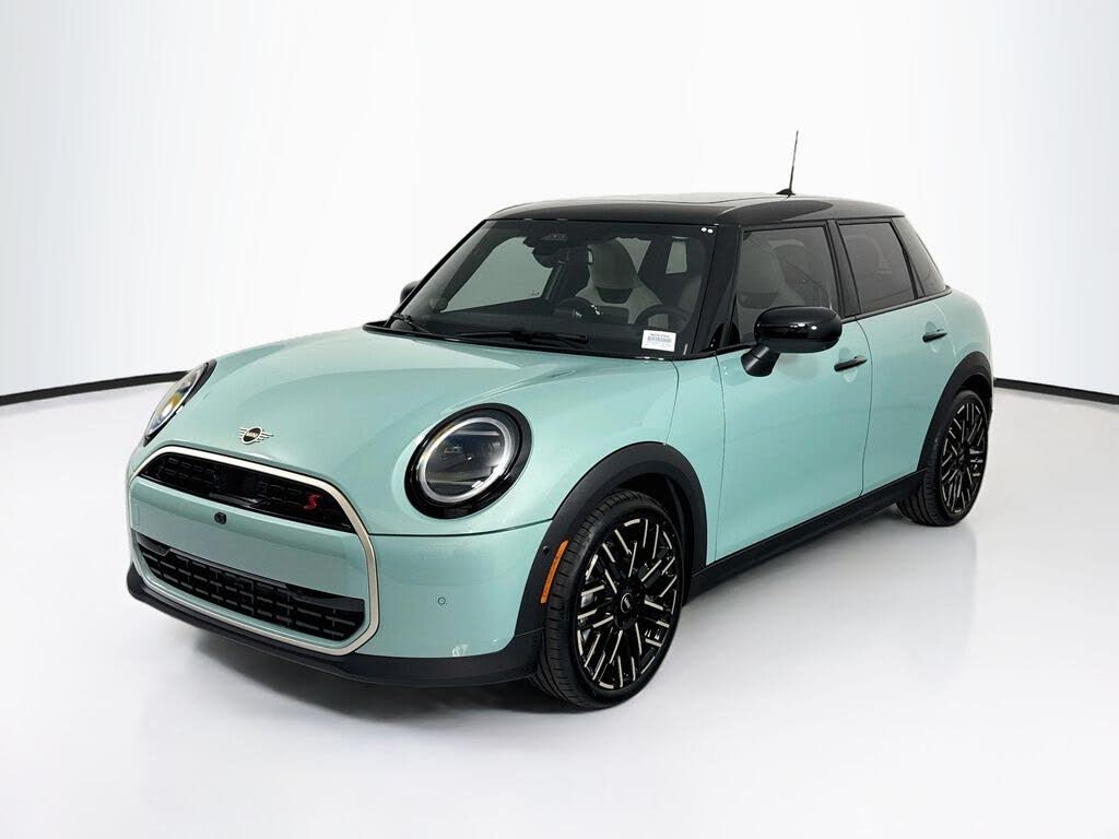 2027 MINI Cooper S Iconic