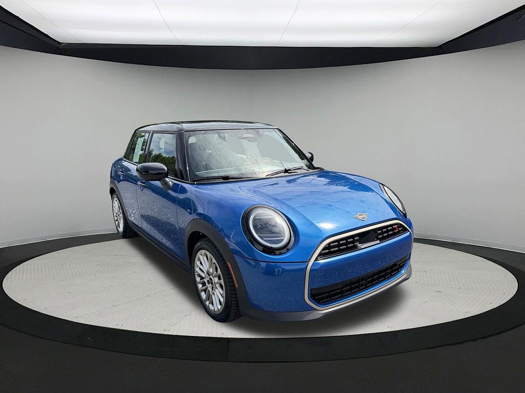2025 MINI Cooper S S Iconic
