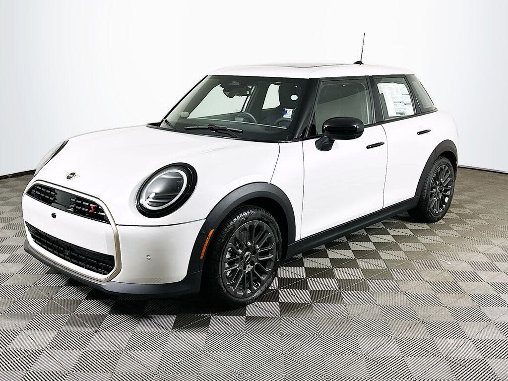 2026 MINI Hardtop 4 Door S Signature