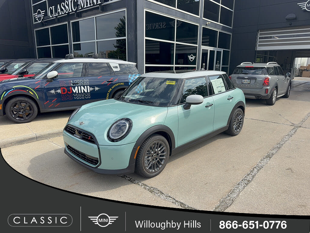 2027 MINI Cooper S Iconic