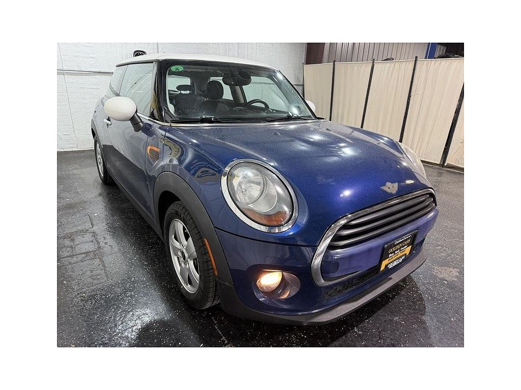 2016 MINI Cooper