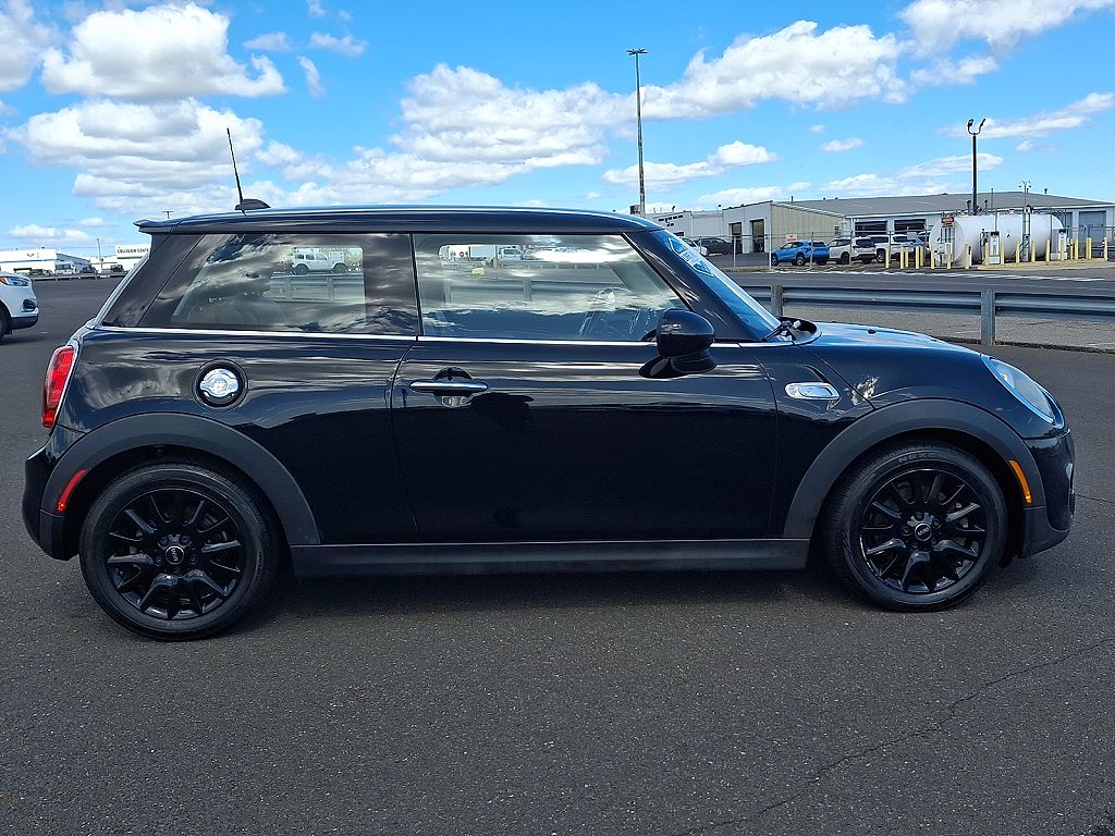 2015 MINI Cooper S