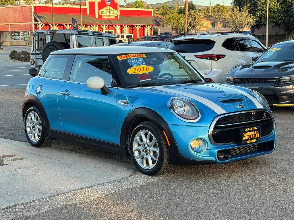 2016 MINI Cooper S