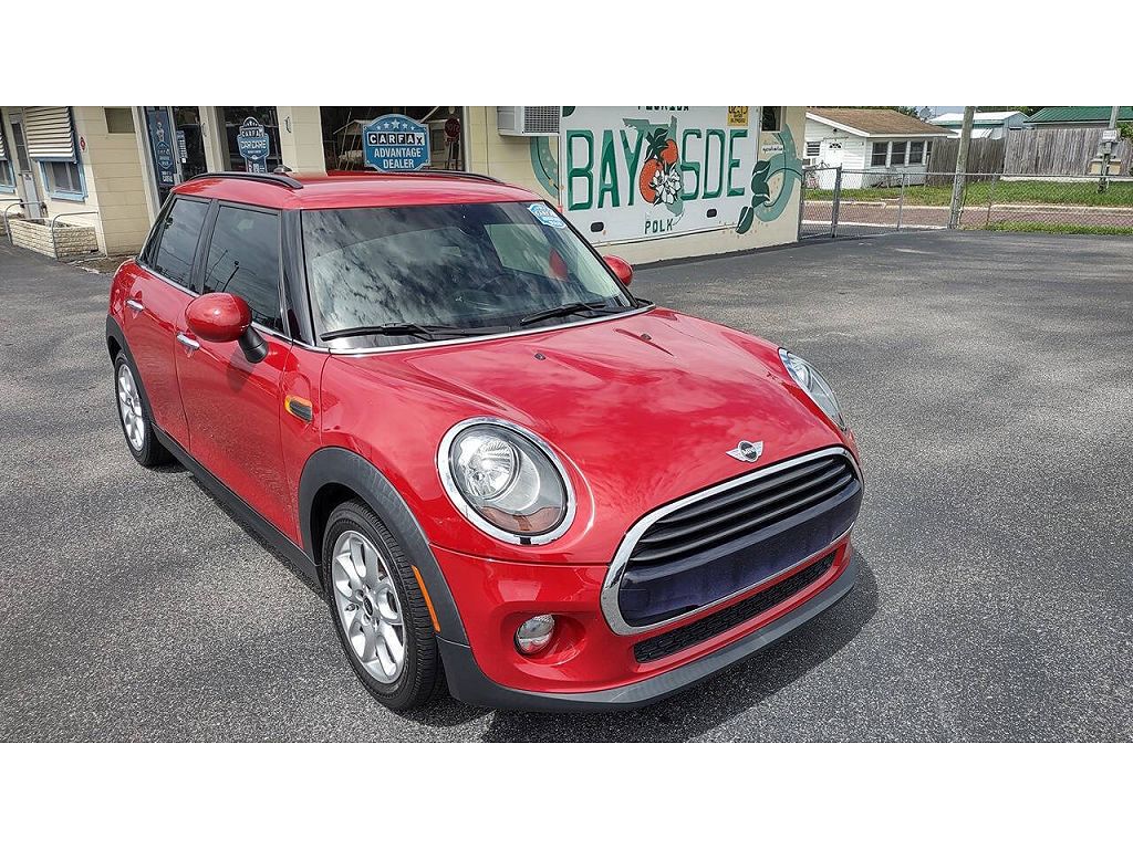 2018 MINI Hardtop 4 Door Cooper