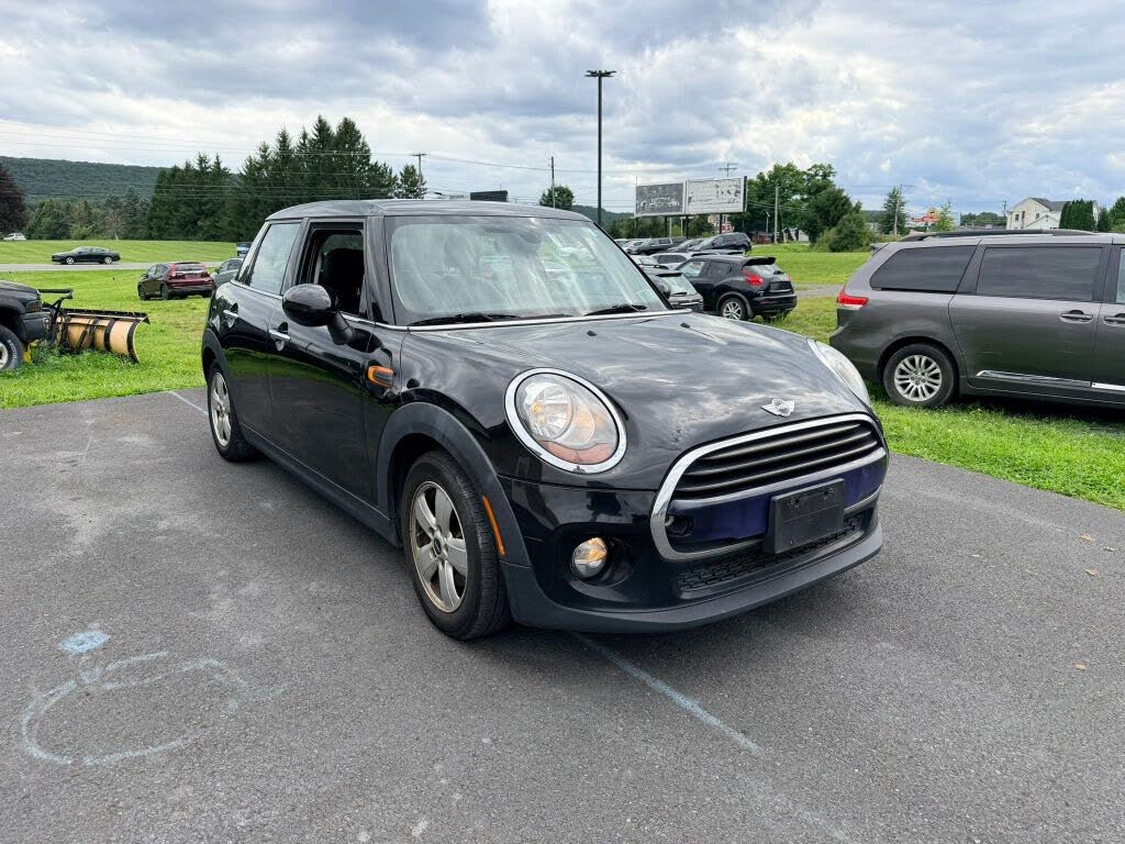 2016 MINI Cooper
