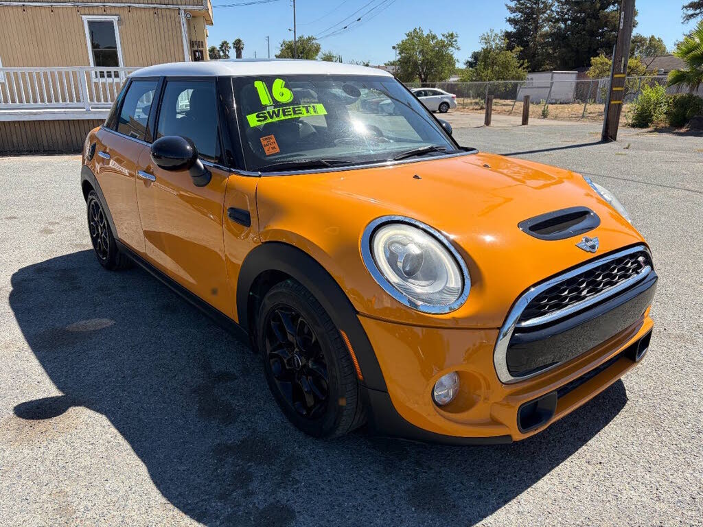 2016 MINI Cooper S