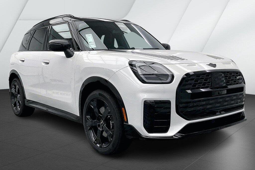 2026 MINI Cooper Countryman S ALL4 Signature Plus