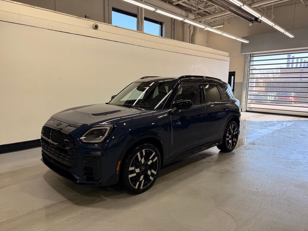 2026 MINI Cooper Countryman S ALL4 Signature Plus