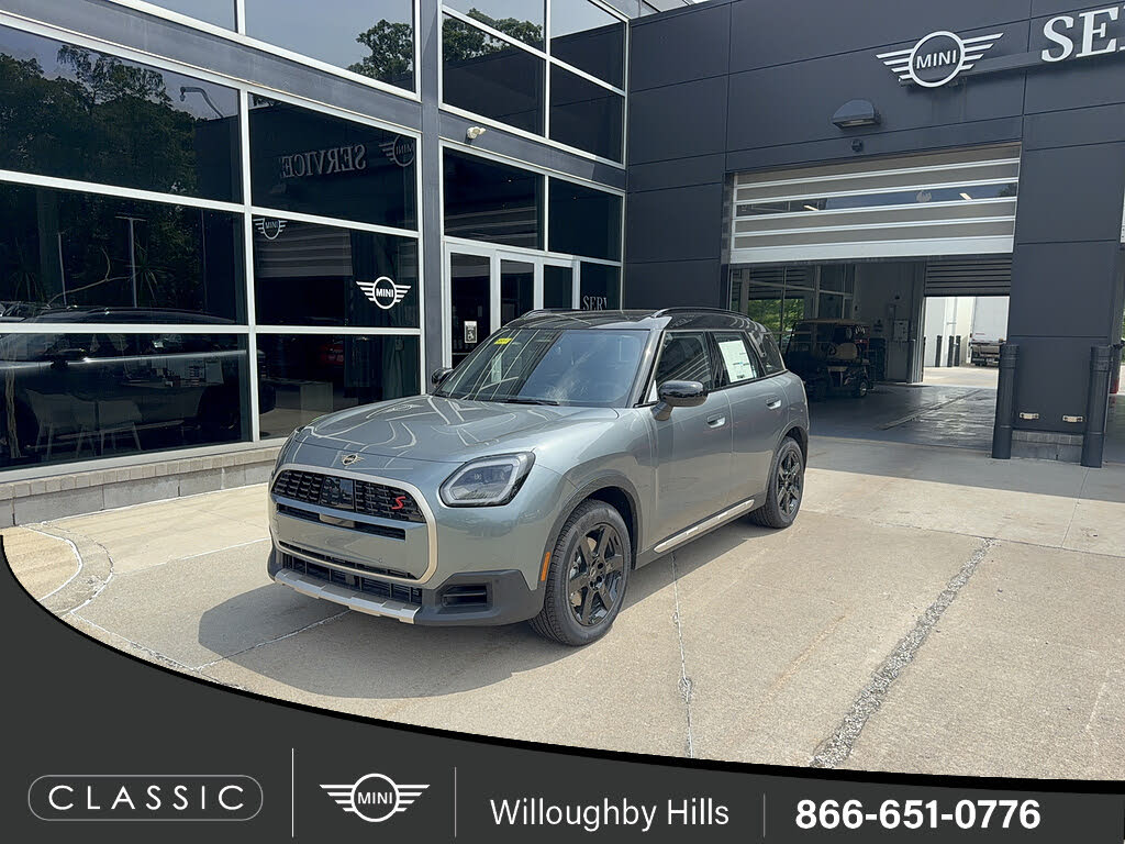 2027 MINI Countryman S ALL4 Signature Plus