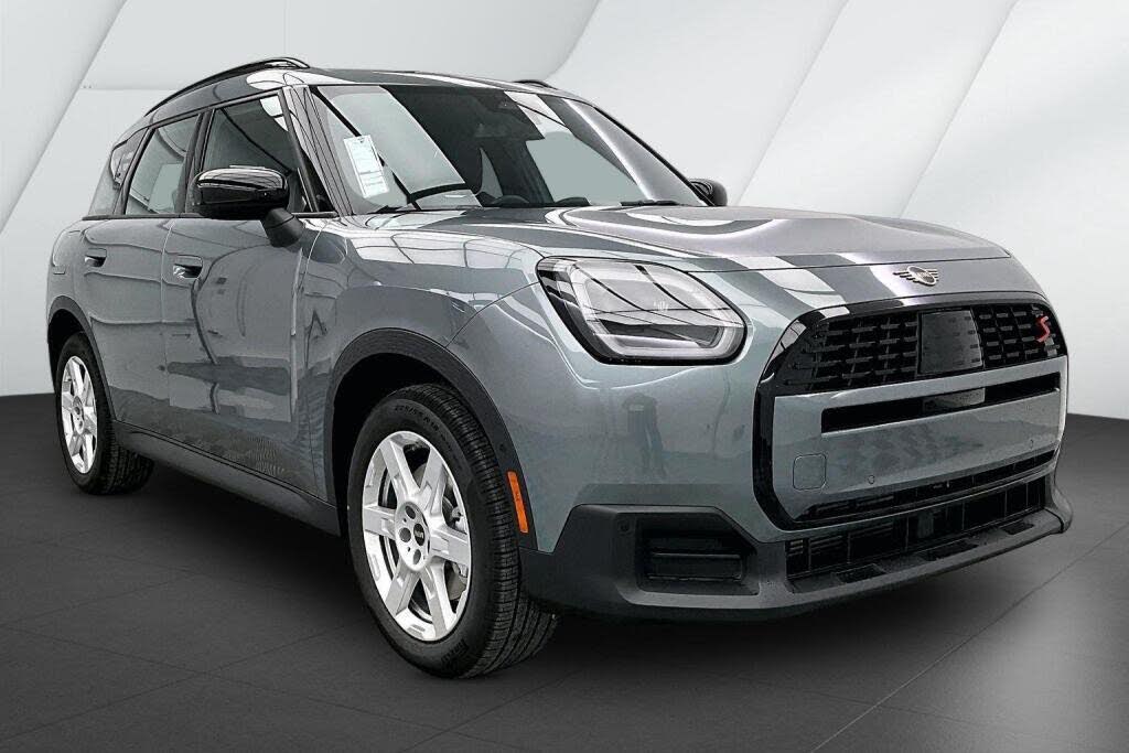 2026 MINI Countryman S ALL4 Signature Plus