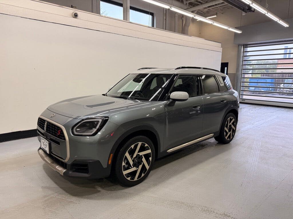 2027 MINI Cooper Countryman S ALL4 Iconic