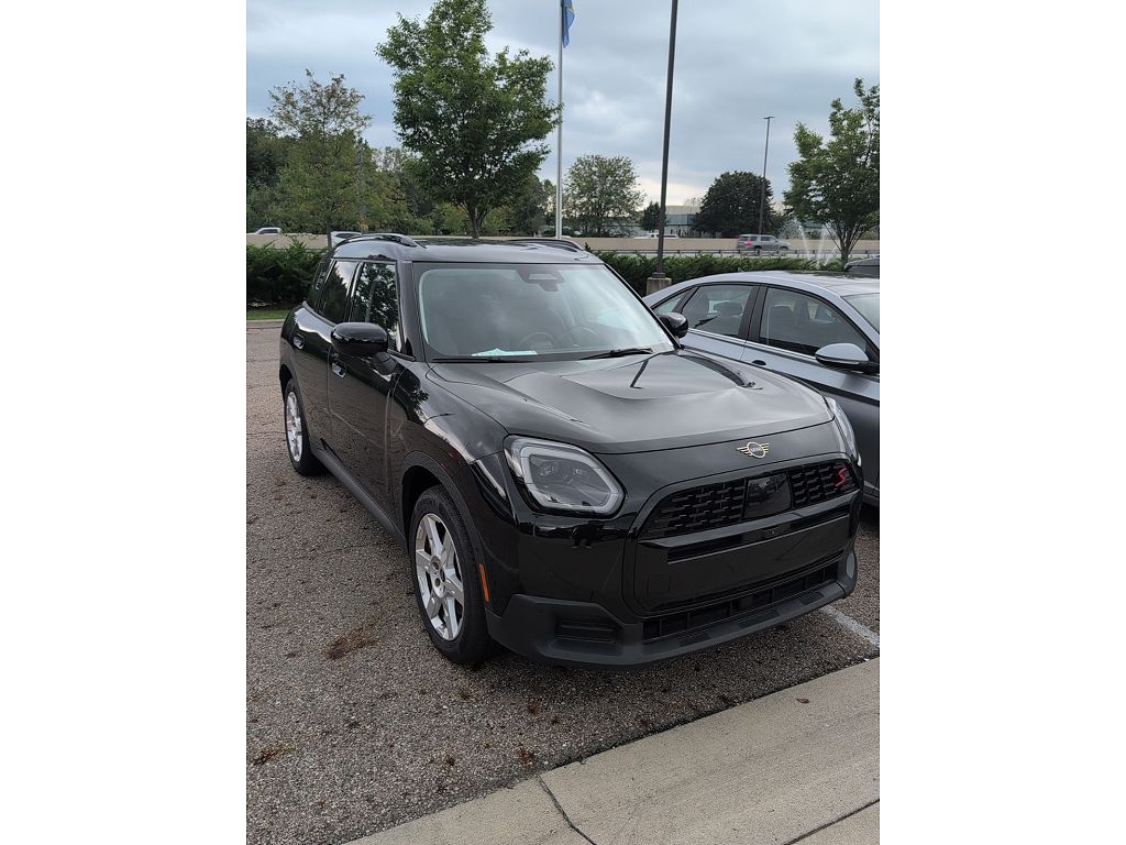 2025 Mini Cooper Countryman S ALL4 Iconic