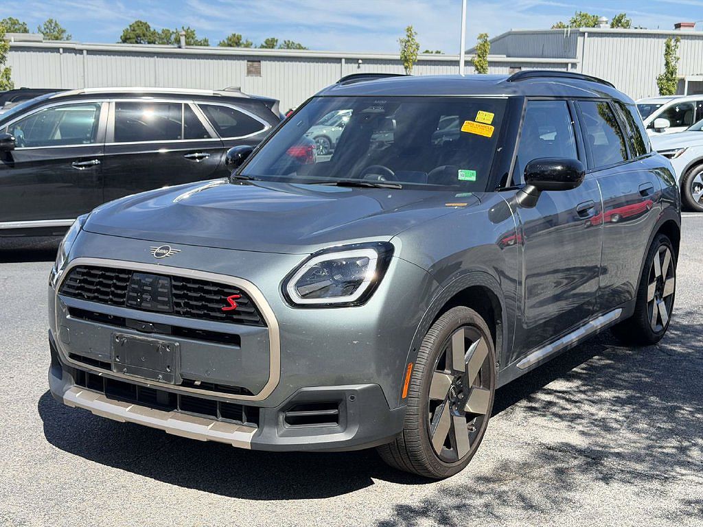 2025 MINI Cooper S Countryman Iconic
