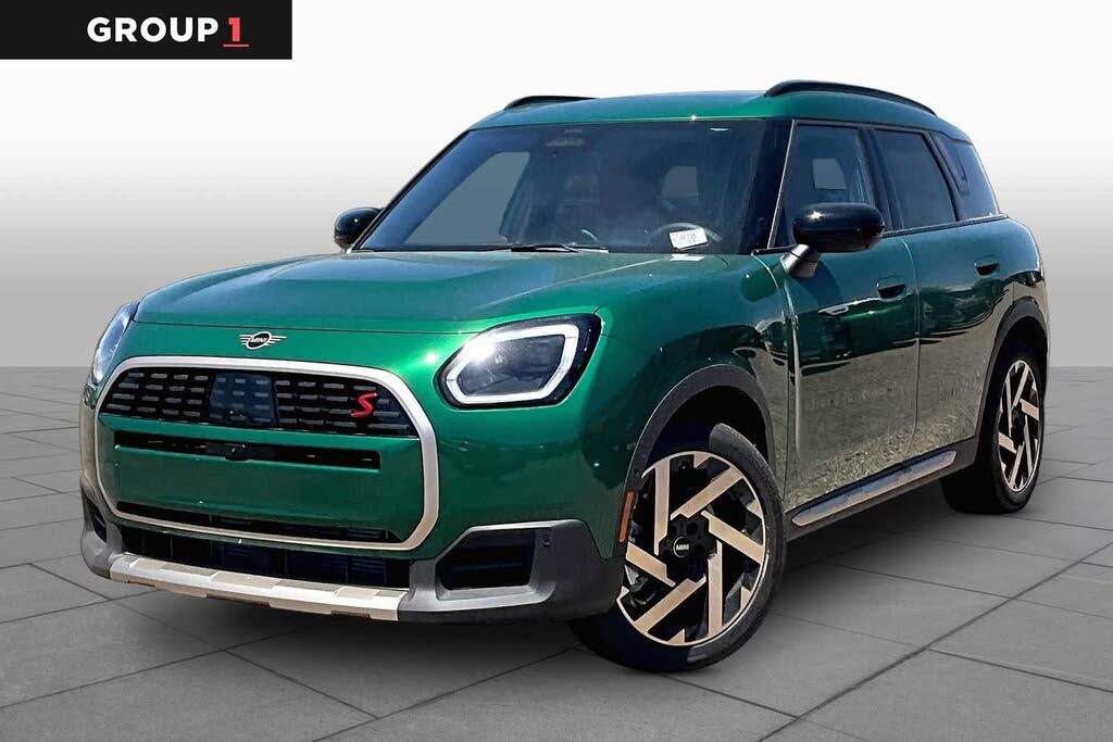 2027 MINI Cooper Countryman S ALL4 Signature Plus