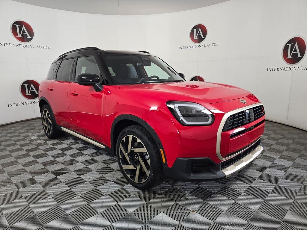 2026 MINI Countryman Iconic