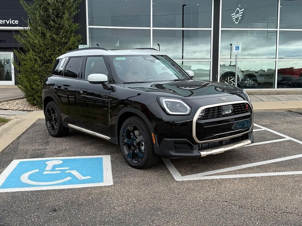2026 Mini Cooper Countryman S ALL4 Signature Plus