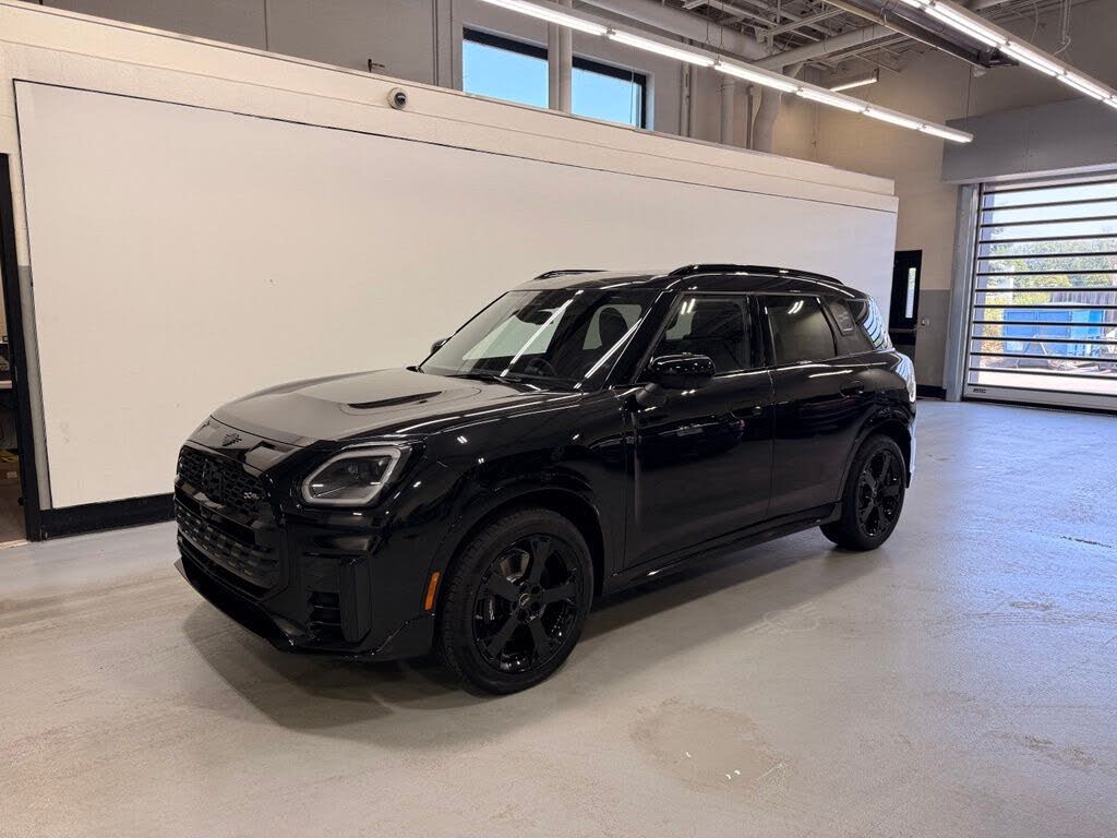 2027 MINI Cooper Countryman S ALL4 Iconic
