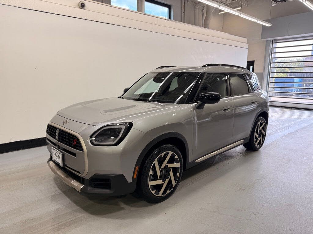 2027 MINI Cooper Countryman S ALL4 Iconic