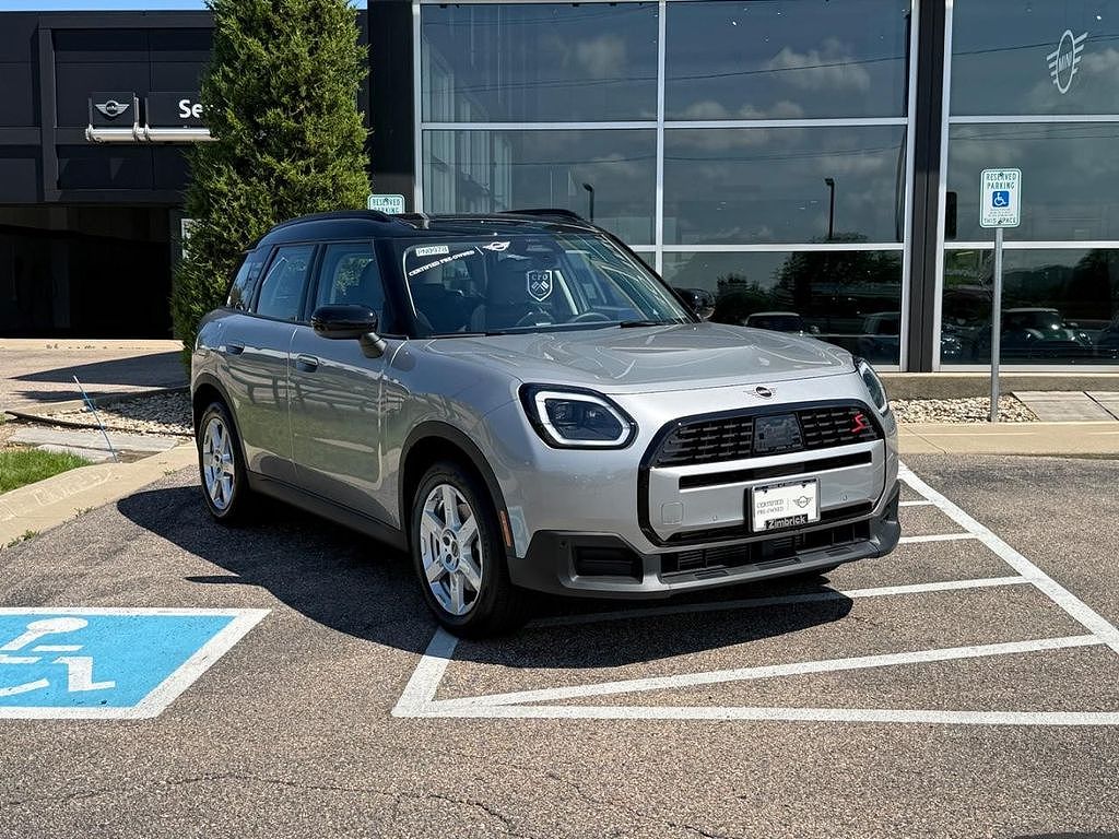 2025 Mini Cooper Countryman S ALL4 Iconic