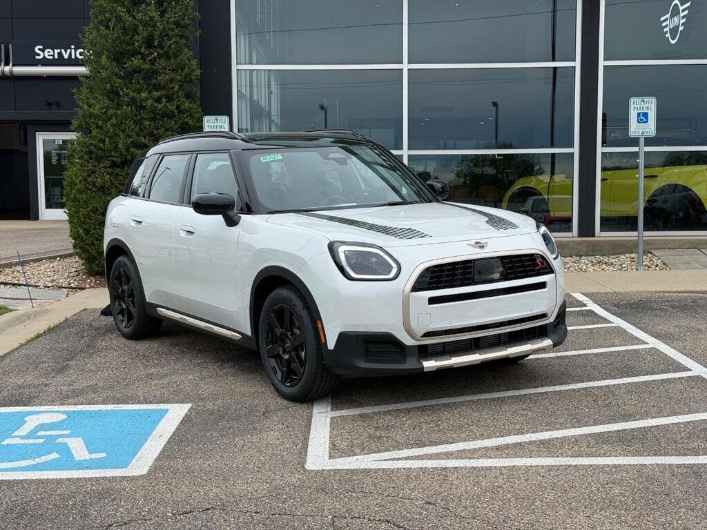 2027 Mini Cooper Countryman S ALL4 Oxford Edition