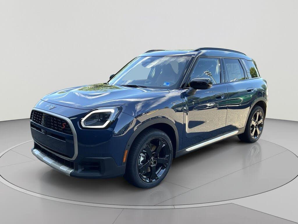 2027 MINI Cooper Countryman S ALL4 Oxford Edition