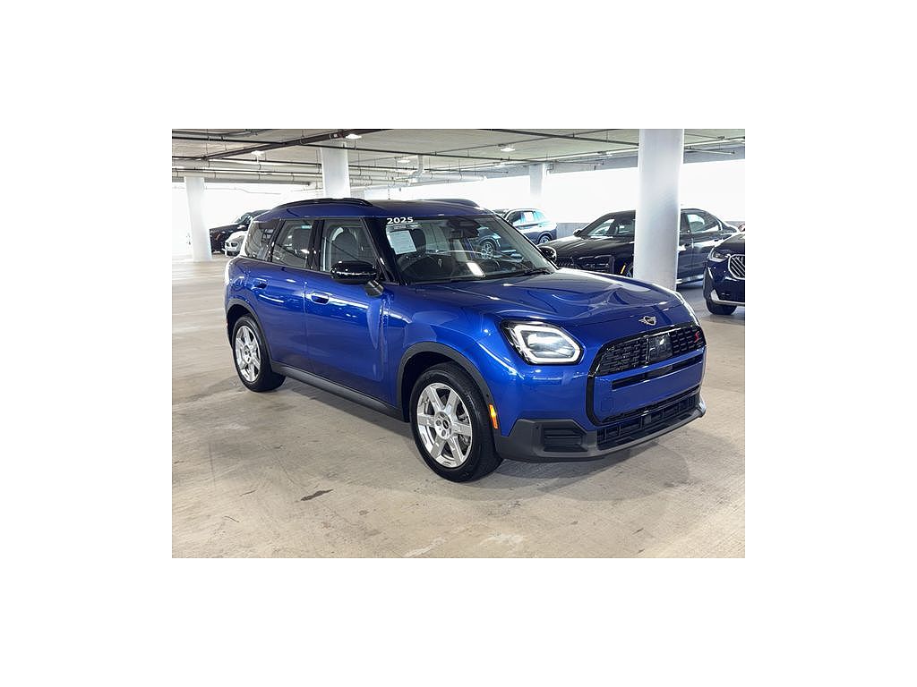 2025 Mini Cooper Countryman S ALL4 Iconic