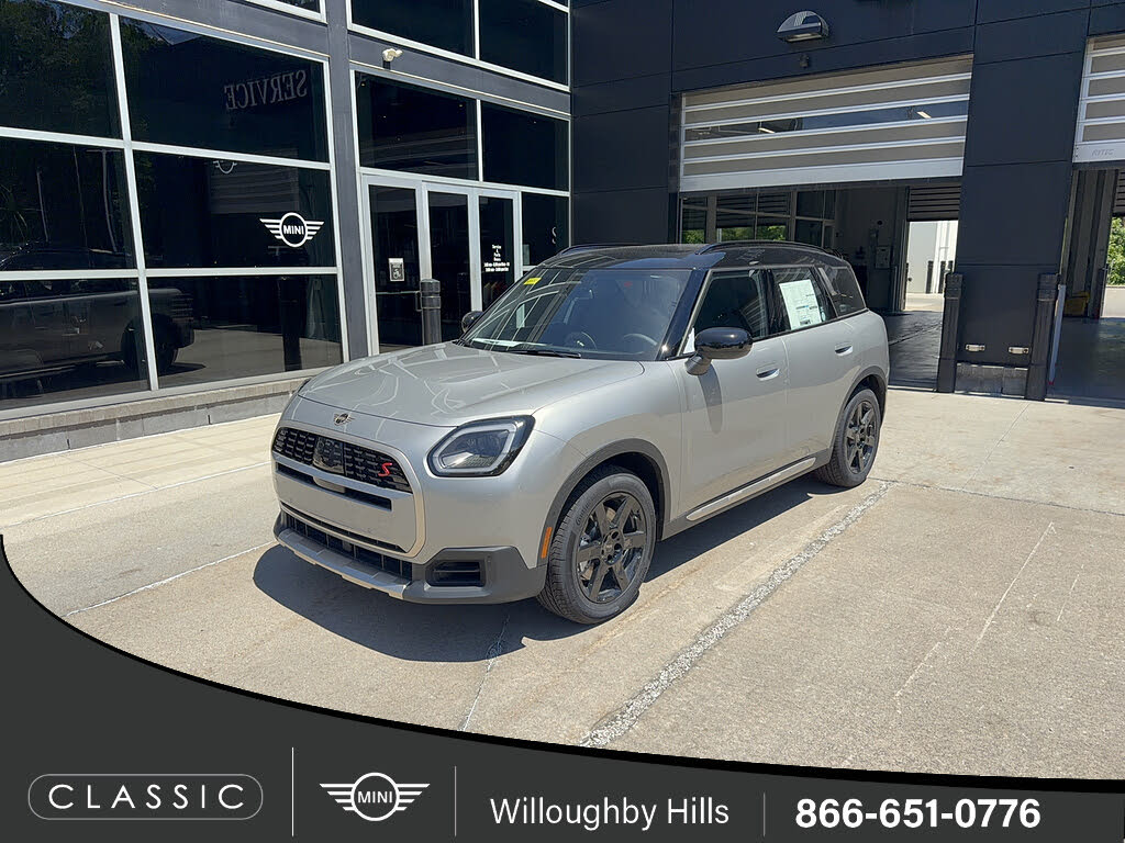 2027 MINI Cooper Countryman S ALL4 Oxford Edition