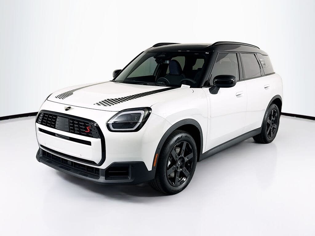 2027 MINI Cooper Countryman S ALL4 Oxford Edition