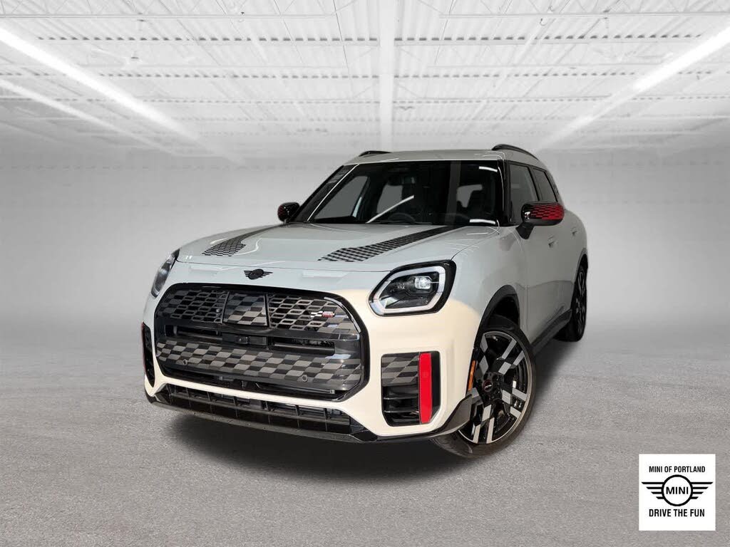 2027 MINI Cooper Countryman JCW ALL4 Iconic