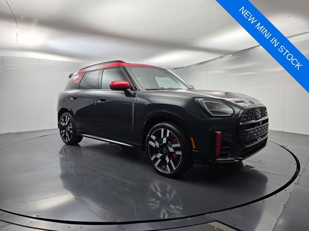 2027 MINI Cooper Countryman JCW ALL4 Iconic