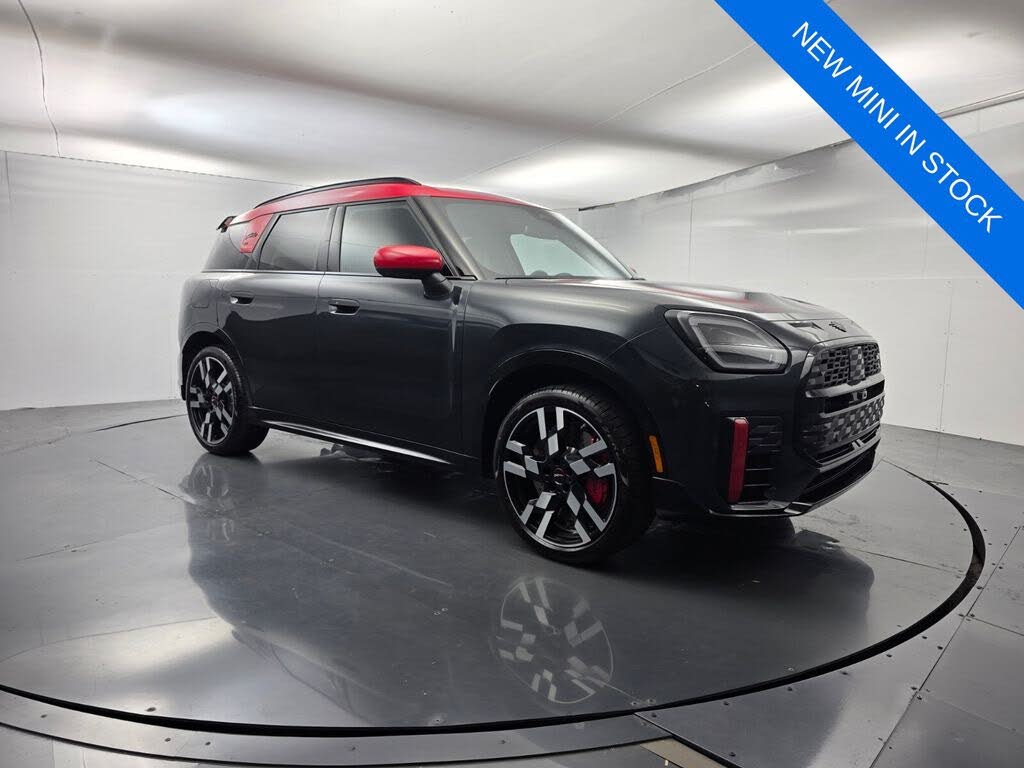 2027 MINI Cooper Countryman JCW ALL4 Iconic