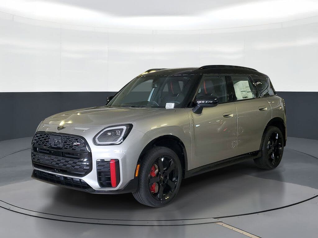 2027 MINI Cooper Countryman JCW ALL4 Iconic