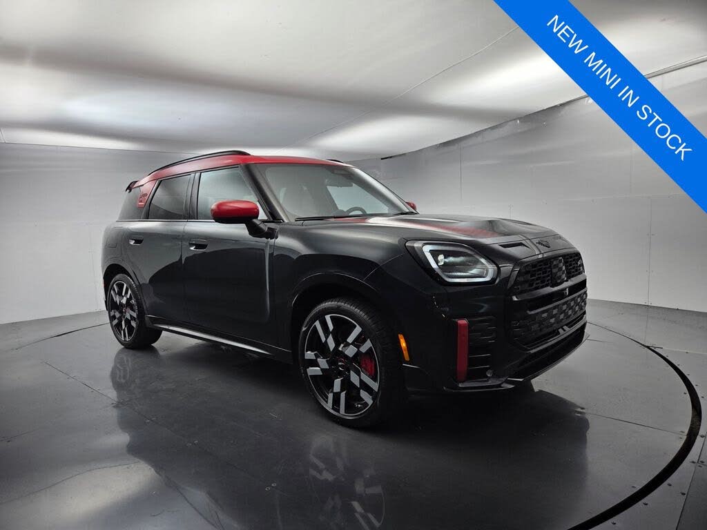 2027 MINI Cooper Countryman JCW ALL4 Iconic