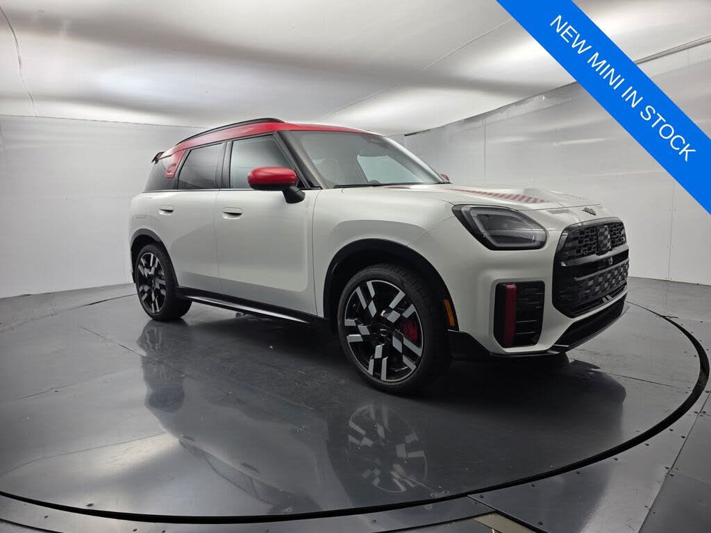 2027 MINI Cooper Countryman JCW ALL4 Iconic