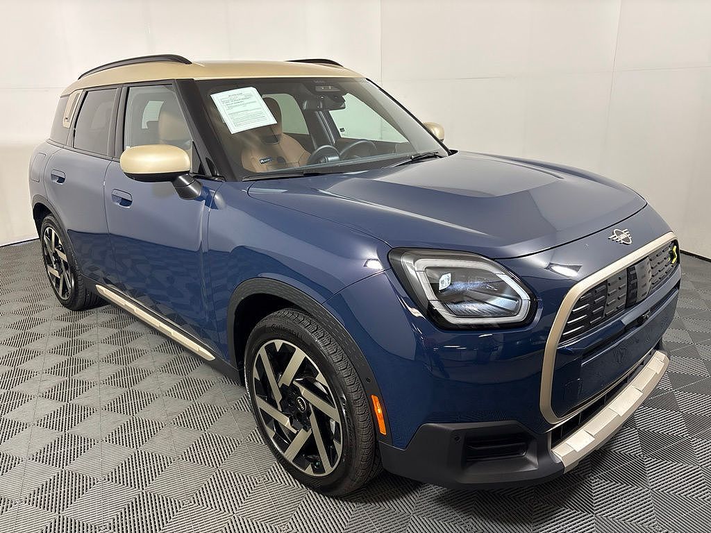 2025 Mini Cooper Countryman SE ALL4 Iconic