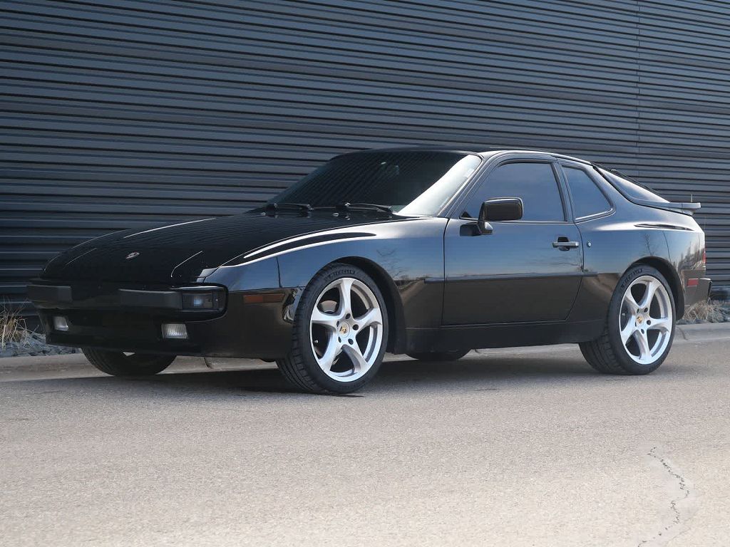 1987 Porsche 944 S