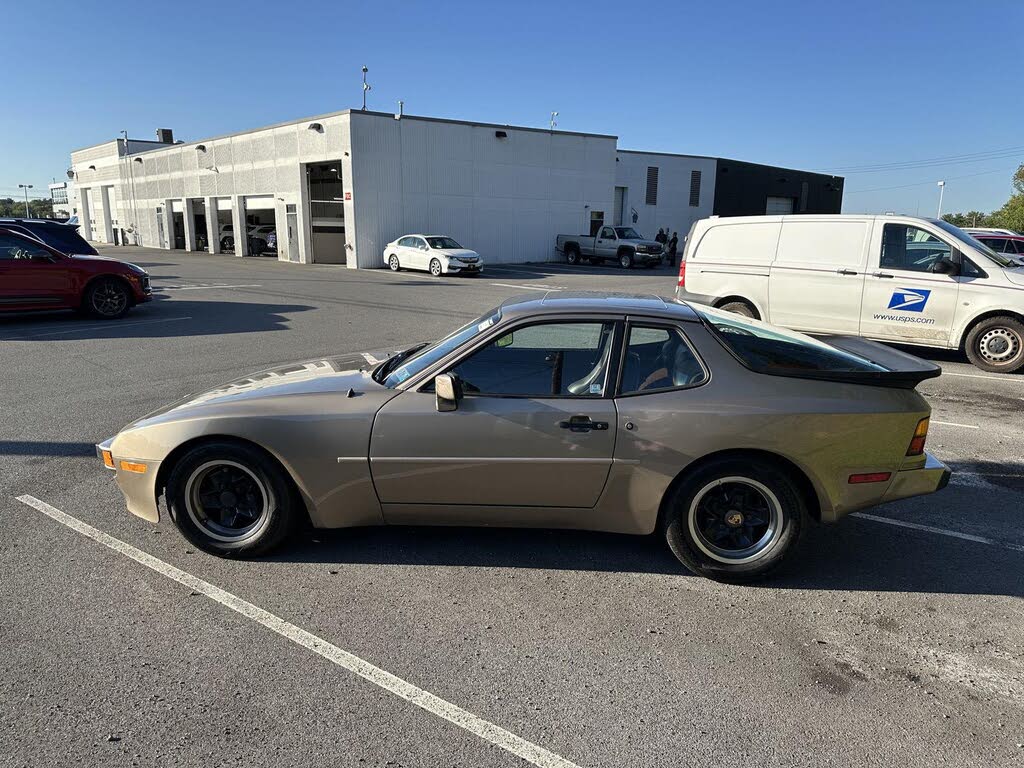 1984 Porsche 944