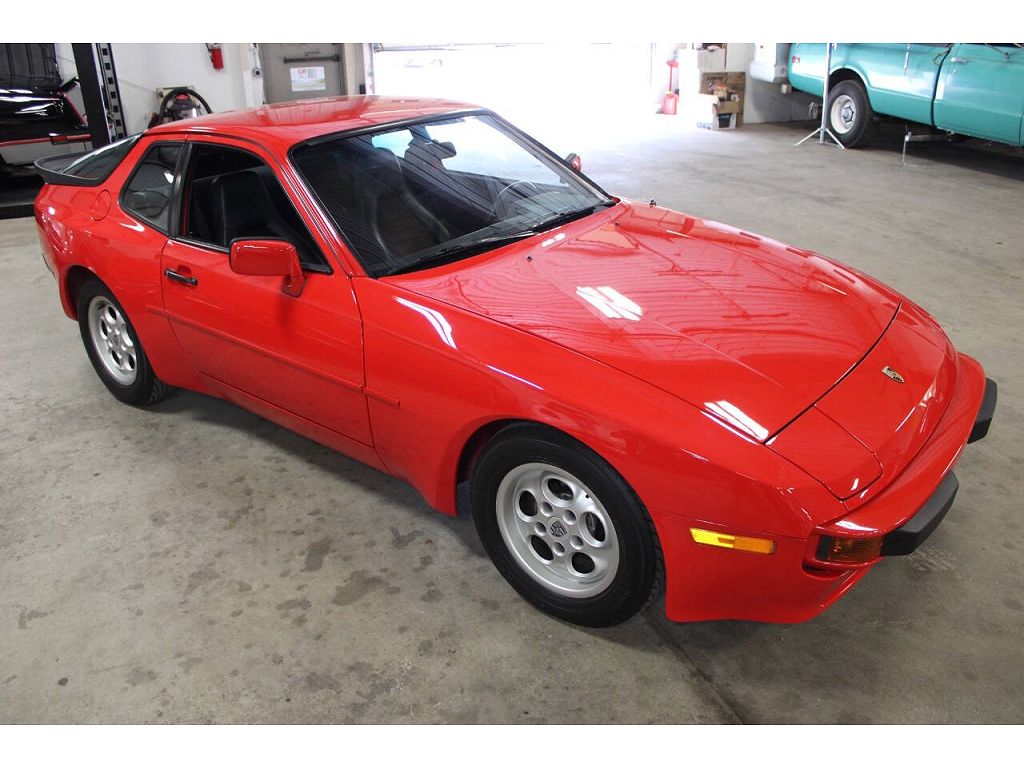 1984 Porsche 944 Unspecified