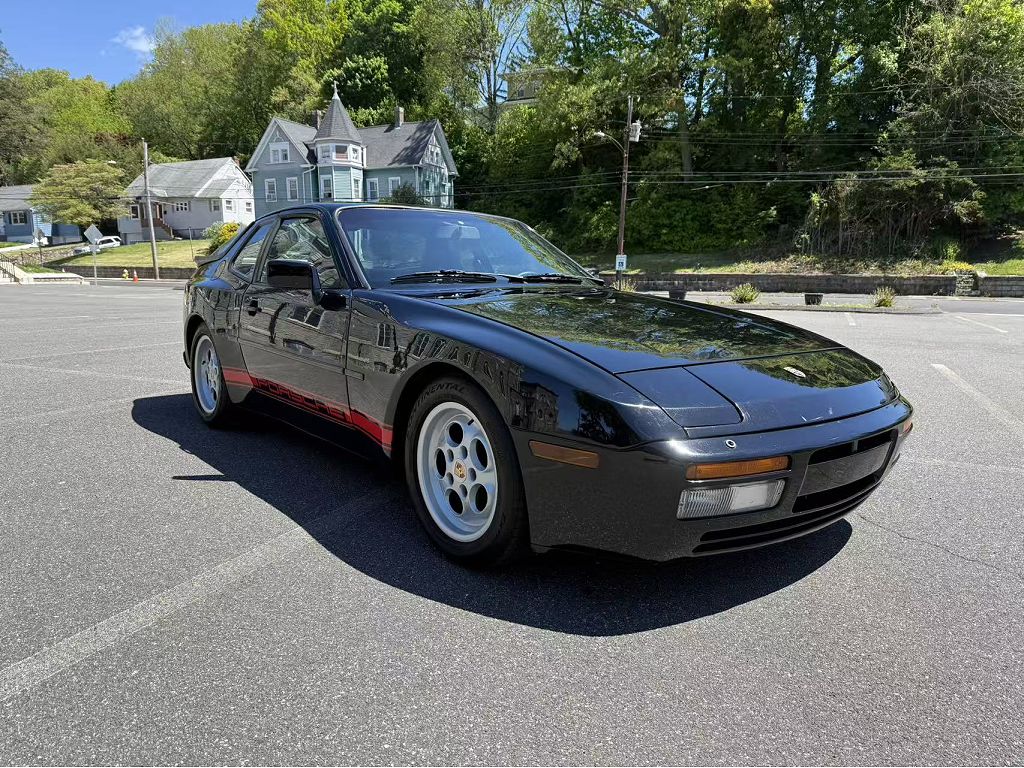 1986 Porsche 944 Turbo