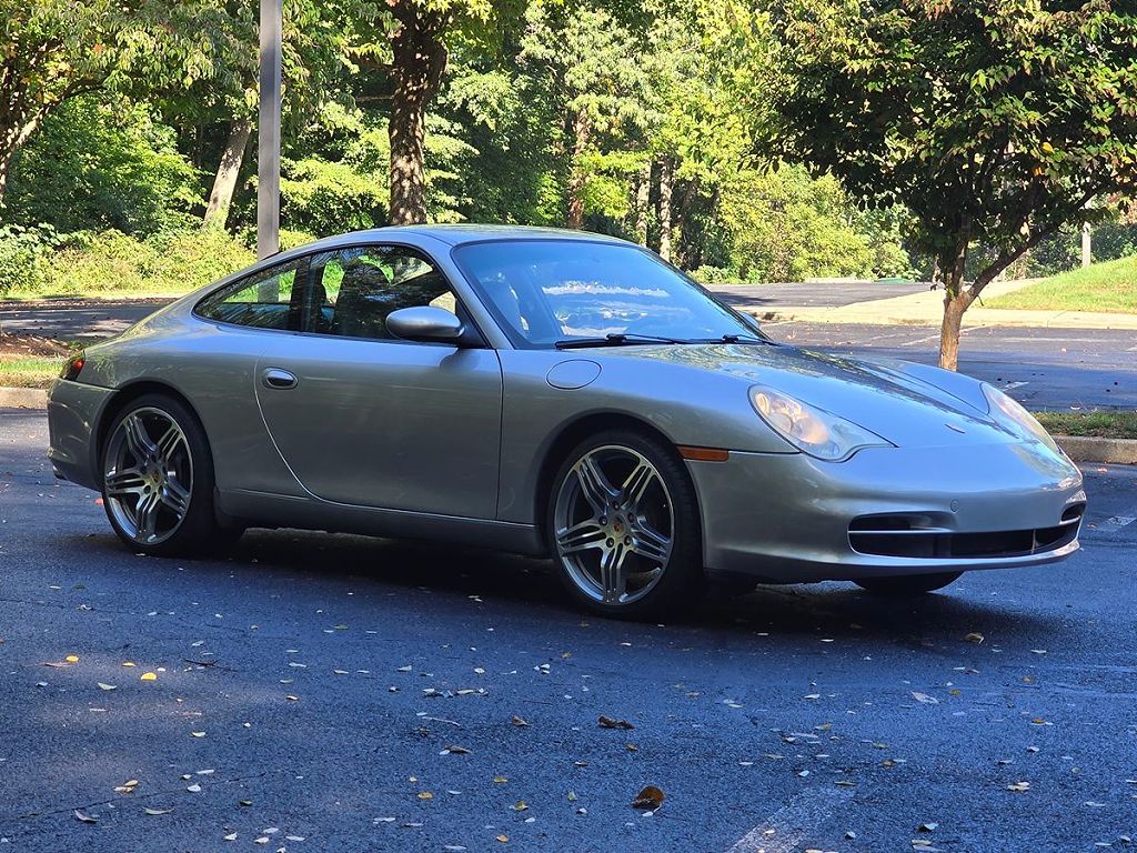 2004 Porsche 911 Carrera