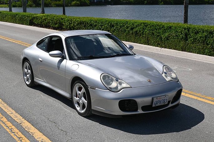 2003 Porsche 911 Carrera