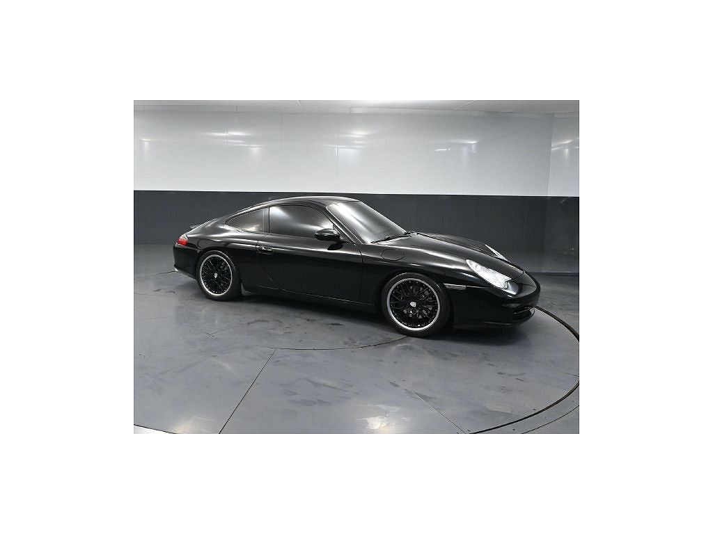 2004 Porsche 911 Carrera