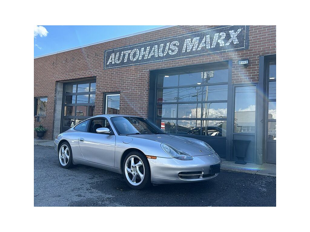 2001 Porsche 911 Carrera