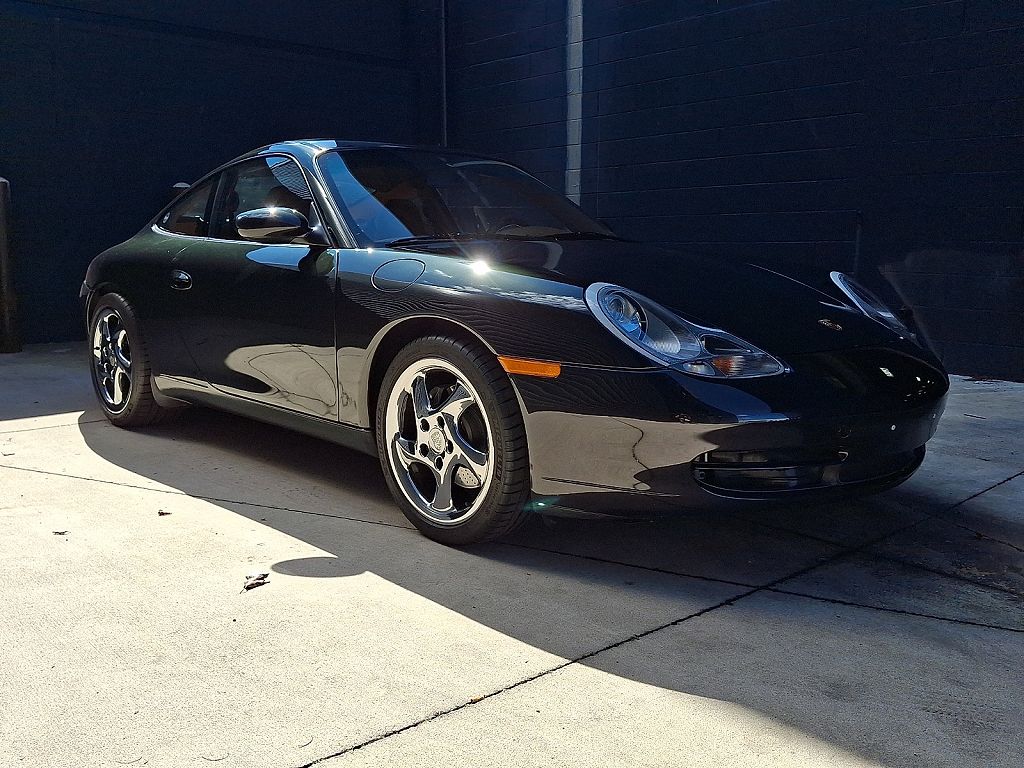 2000 Porsche 911 Carrera