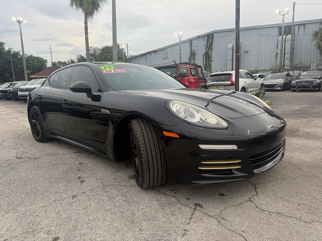 2014 Porsche Panamera