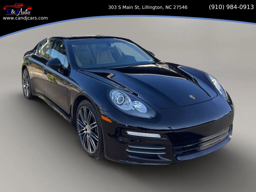 2015 Porsche Panamera 4