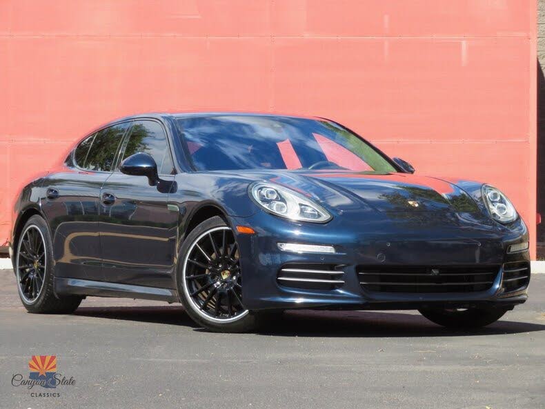 2016 Porsche Panamera